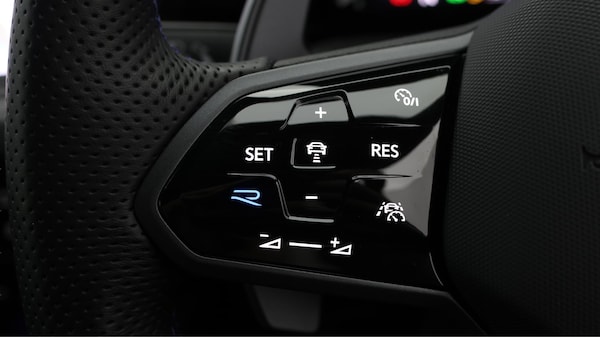 Used Volkswagen Golf 2023 for sale - 76200050: Photo 24