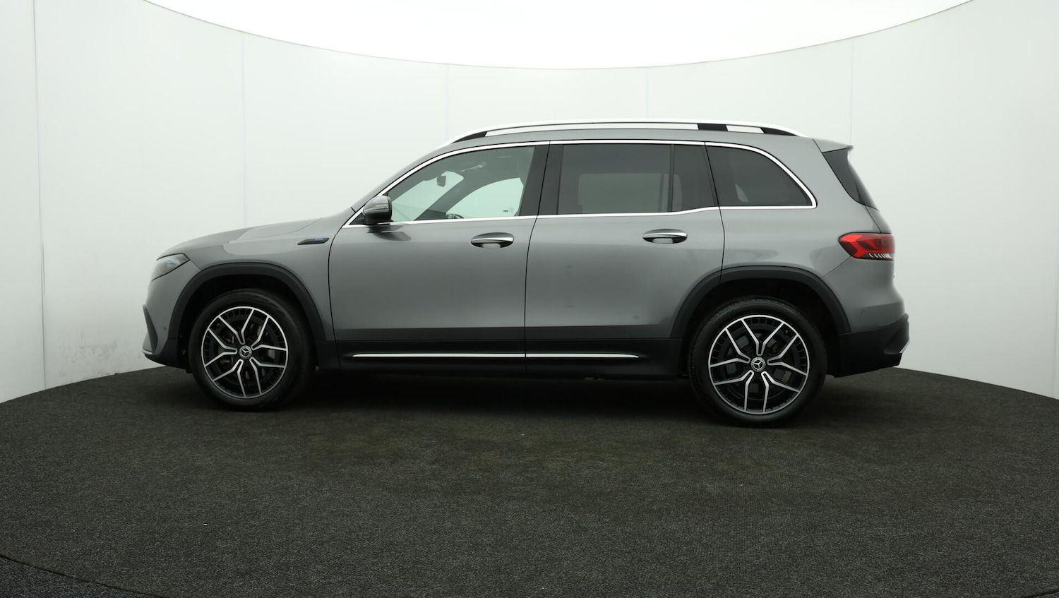Used Mercedes-Benz EQB 2022 for sale - 76043272: Photo 76