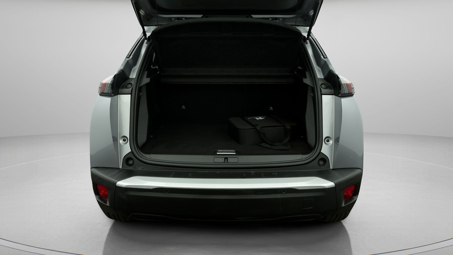 Used Peugeot 2008 2022 for sale - 77992072: Photo 17