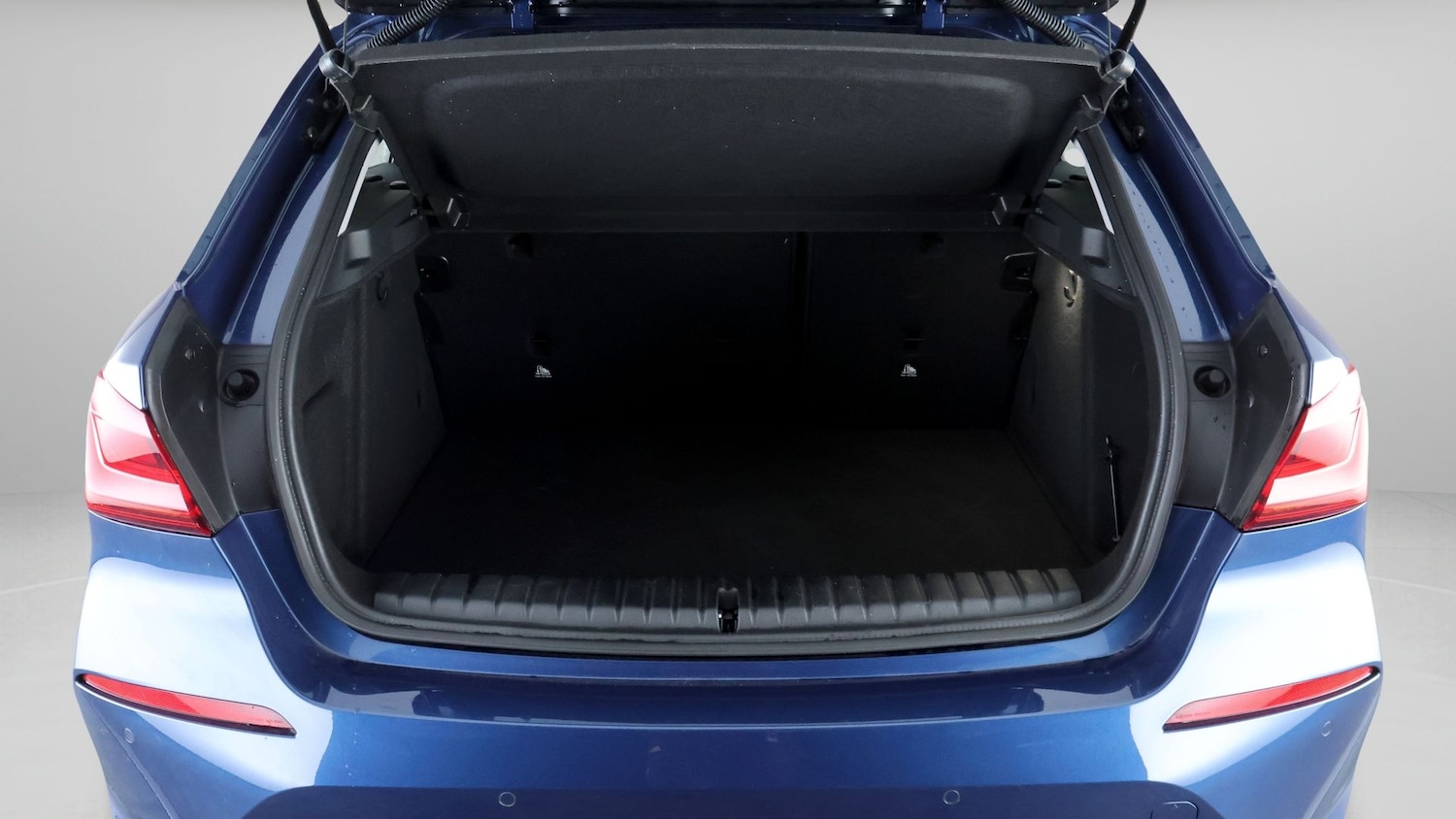 Used BMW 1 Series 2023 for sale - 77610494: Photo 17