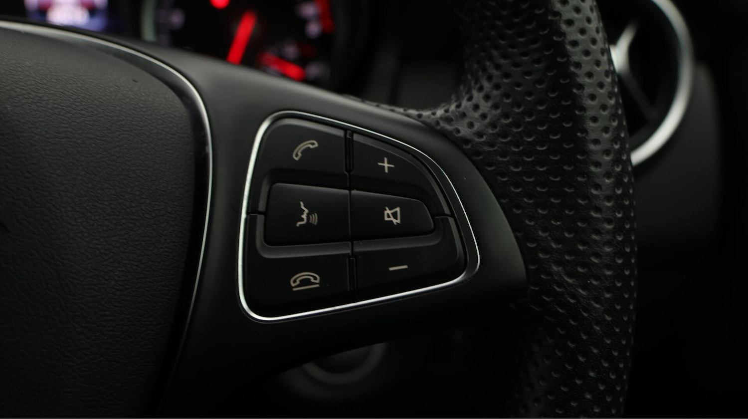 Used Mercedes-Benz GLA 2019 for sale - 76441337: Photo 25