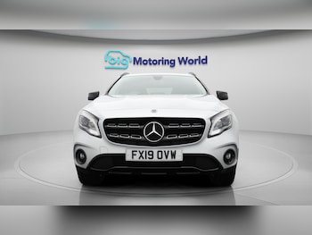 Used Mercedes-Benz GLA 2019 for sale - 76441337: Photo