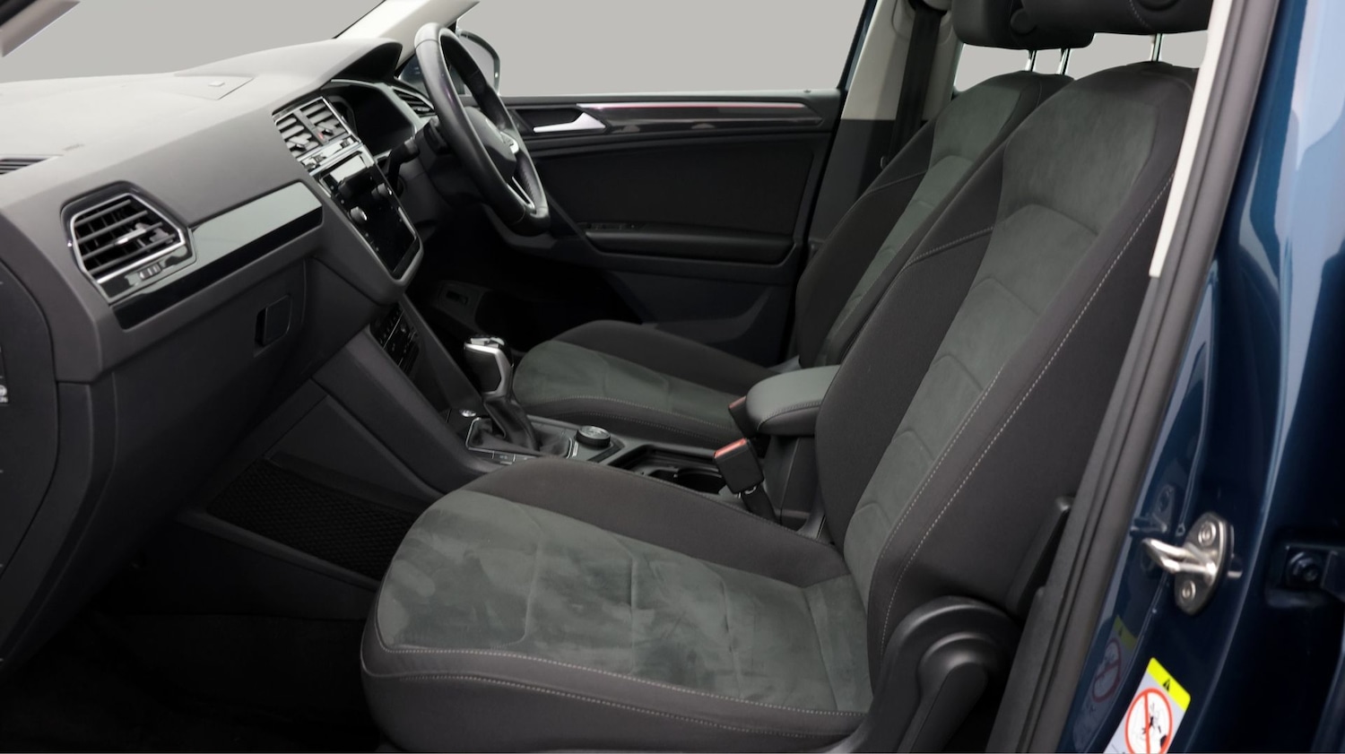 Used Volkswagen Tiguan 2022 for sale - 77841024: Photo 14