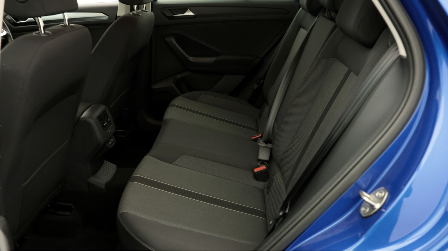 Used Volkswagen T-Roc 2023 for sale - 77762862: Photo 16