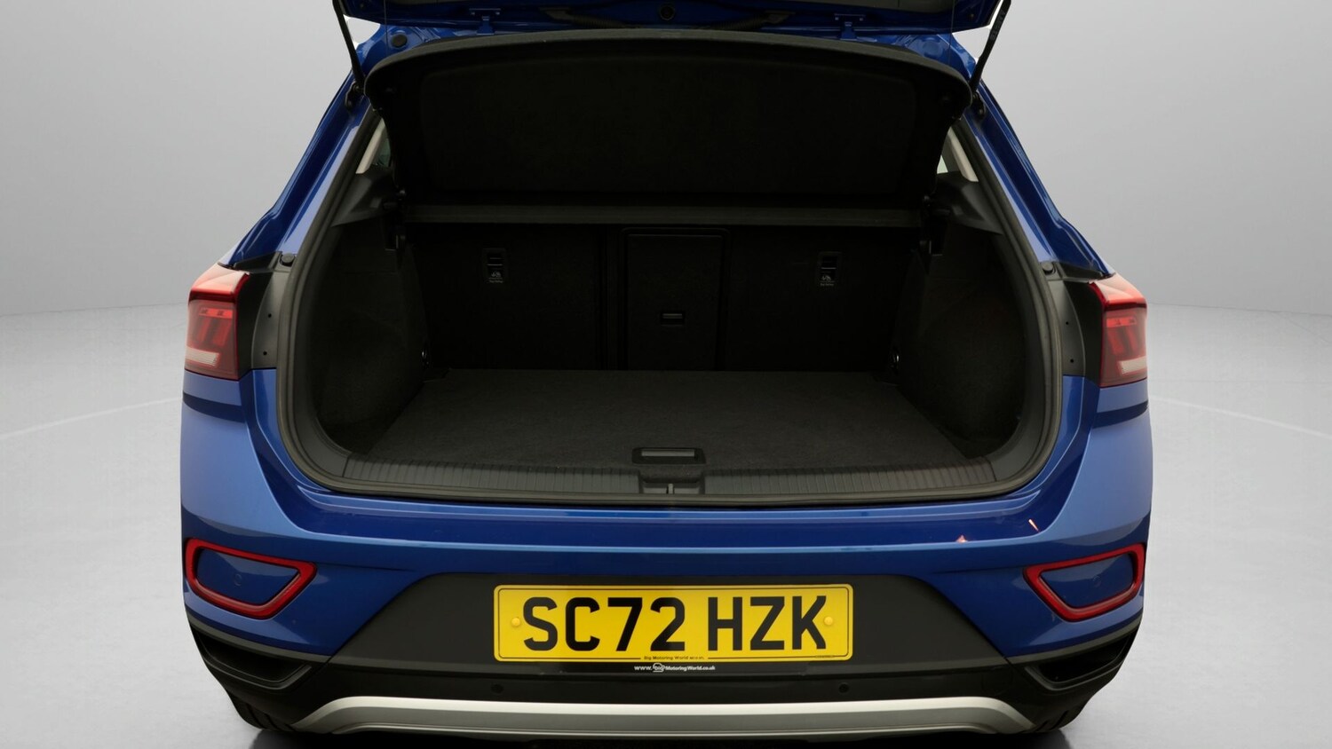 Used Volkswagen T-Roc 2023 for sale - 77762862: Photo 17