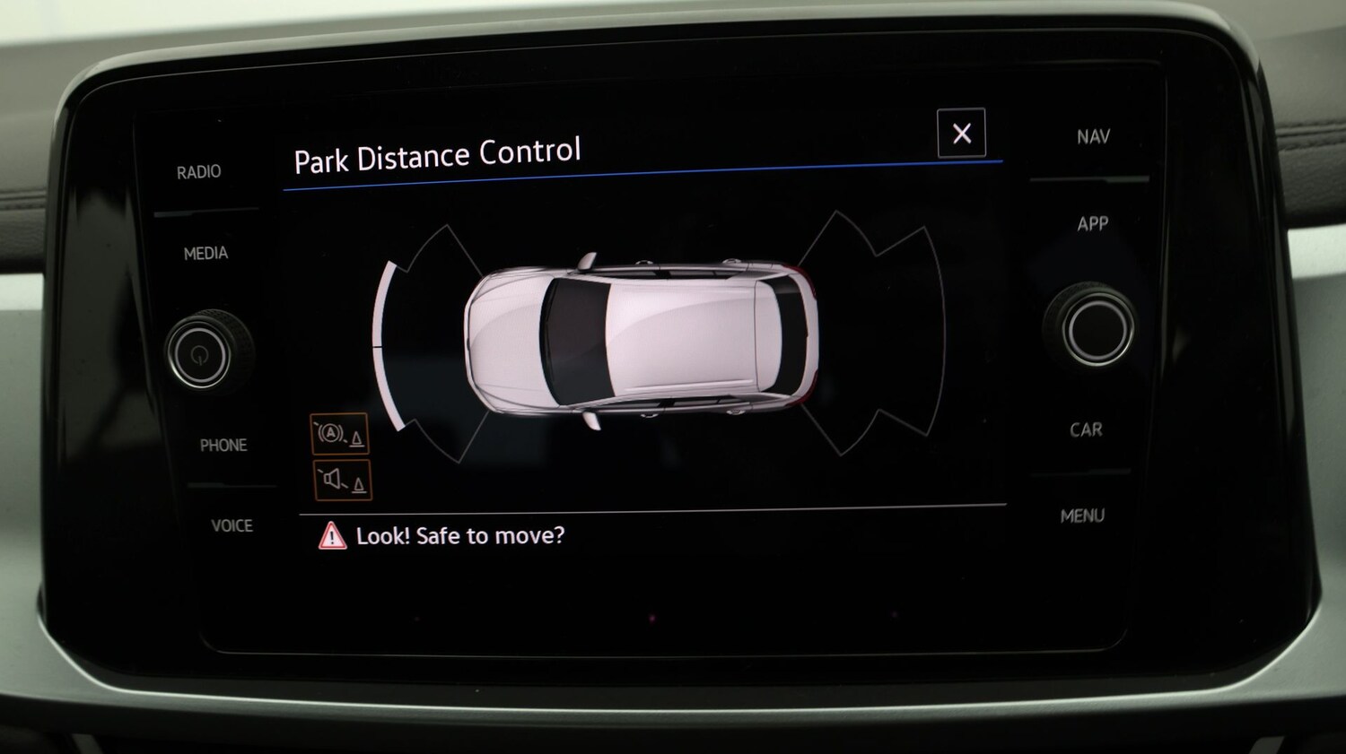 Used Volkswagen T-Roc 2023 for sale - 77762862: Photo 23