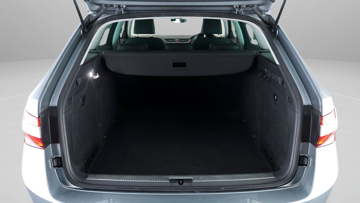 Used Skoda Superb 2020 for sale - 77461592: Photo 16