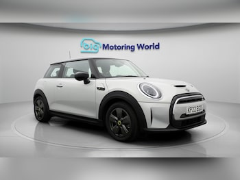 Used MINI Hatch 2022 for sale - 78046010: Photo