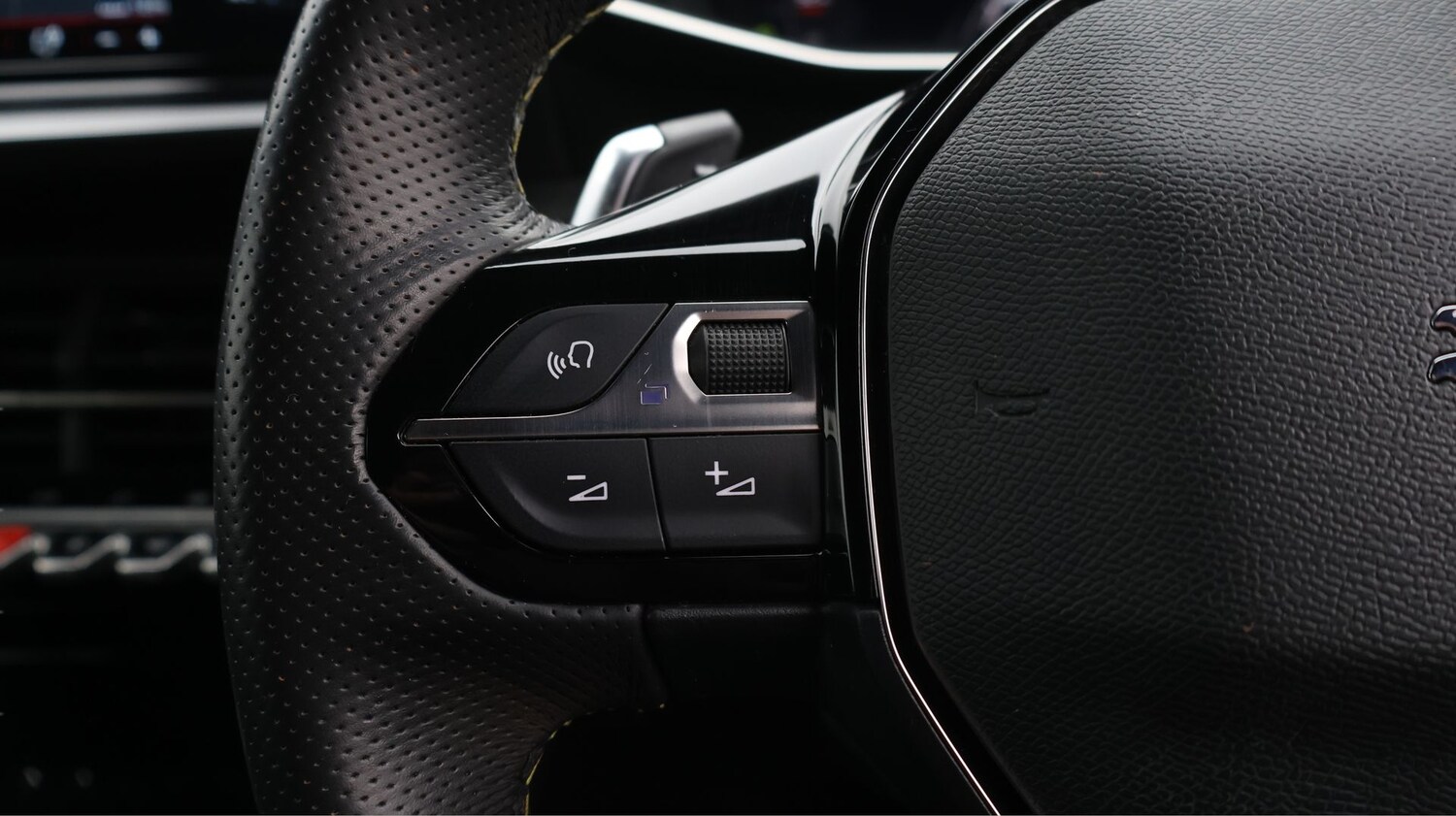 Used Peugeot 2008 2022 for sale - 77844545: Photo 25