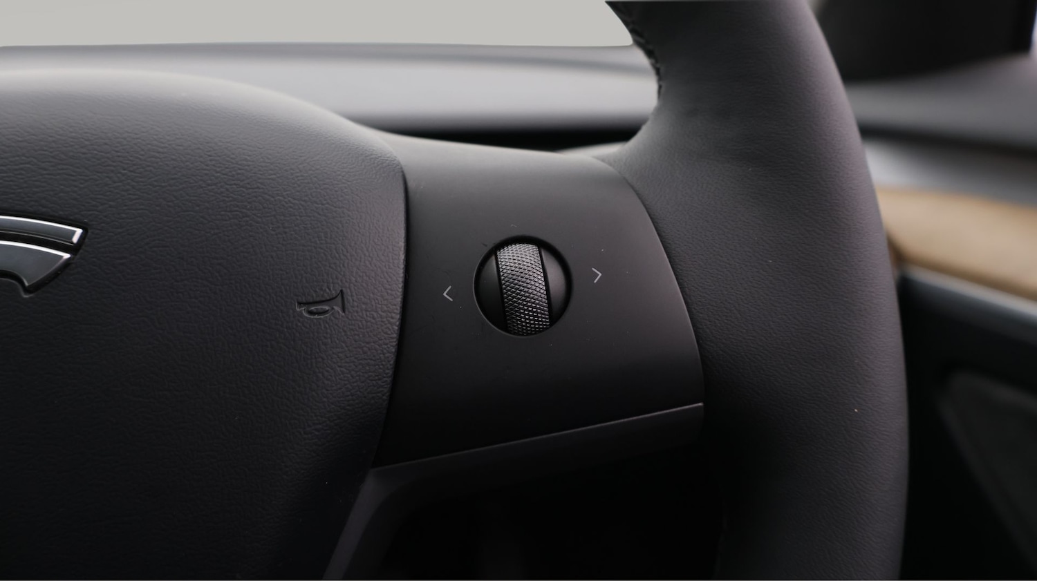 Used Tesla Model 3 2021 for sale - 77375740: Photo 26