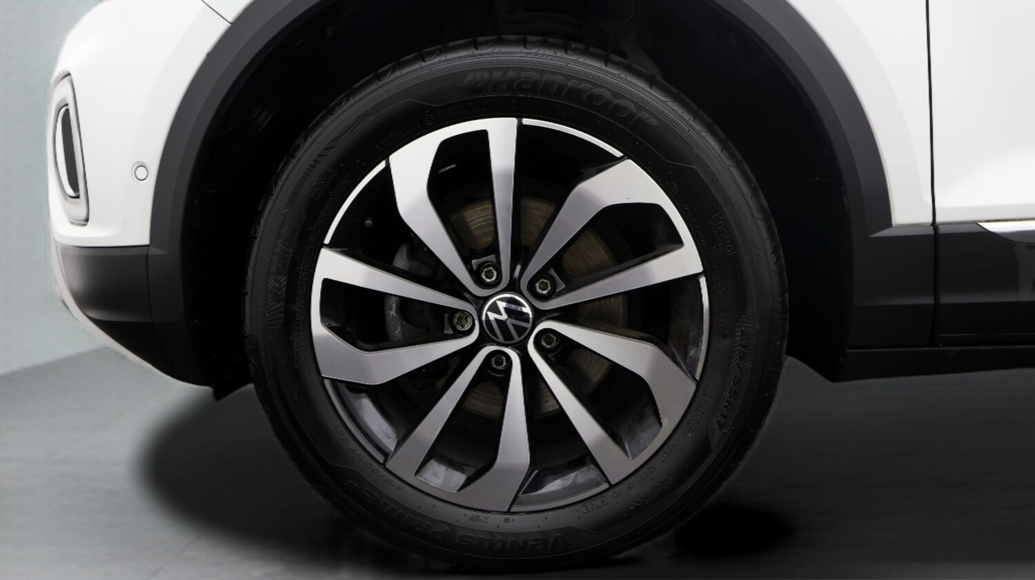 Used Volkswagen T-Roc 2023 for sale - 77271142: Photo 18