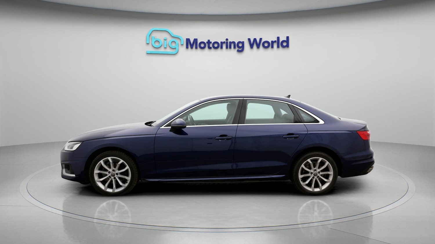 Used Audi A4 for sale - 77352990: Photo 4