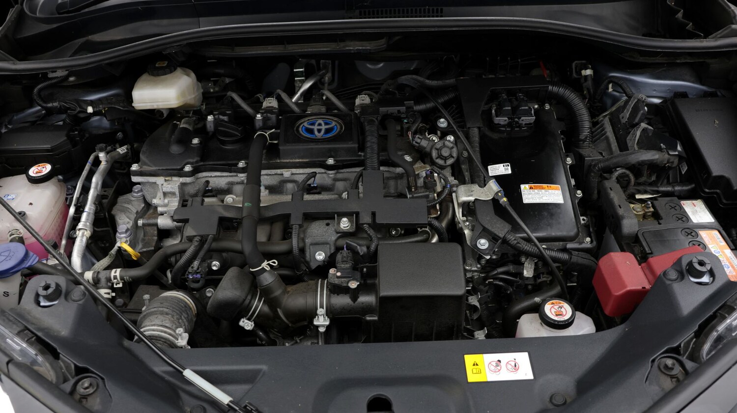 Used Toyota C-HR 2022 for sale - 77649917: Photo 19