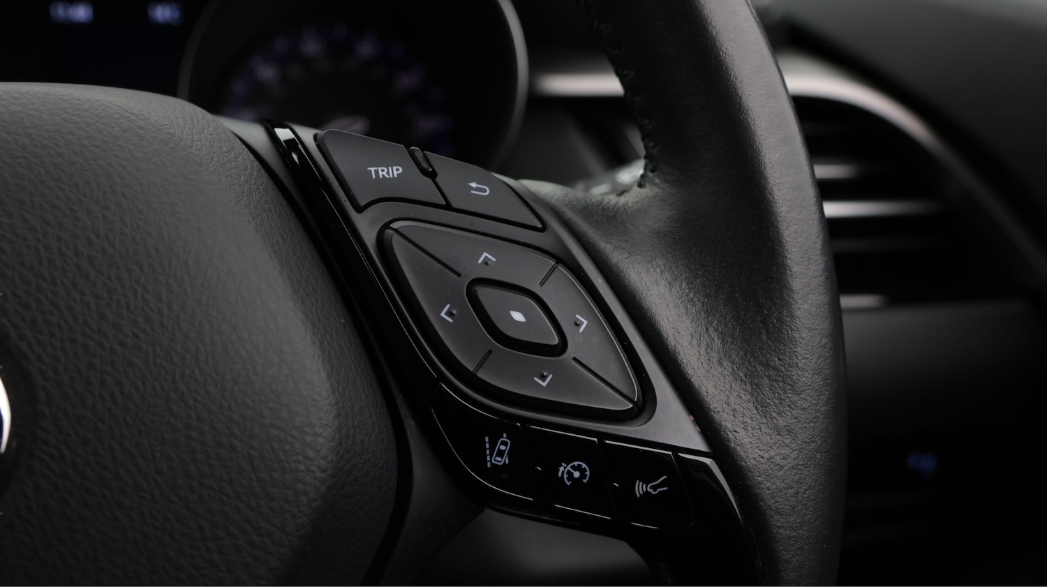 Used Toyota C-HR 2022 for sale - 77649917: Photo 23