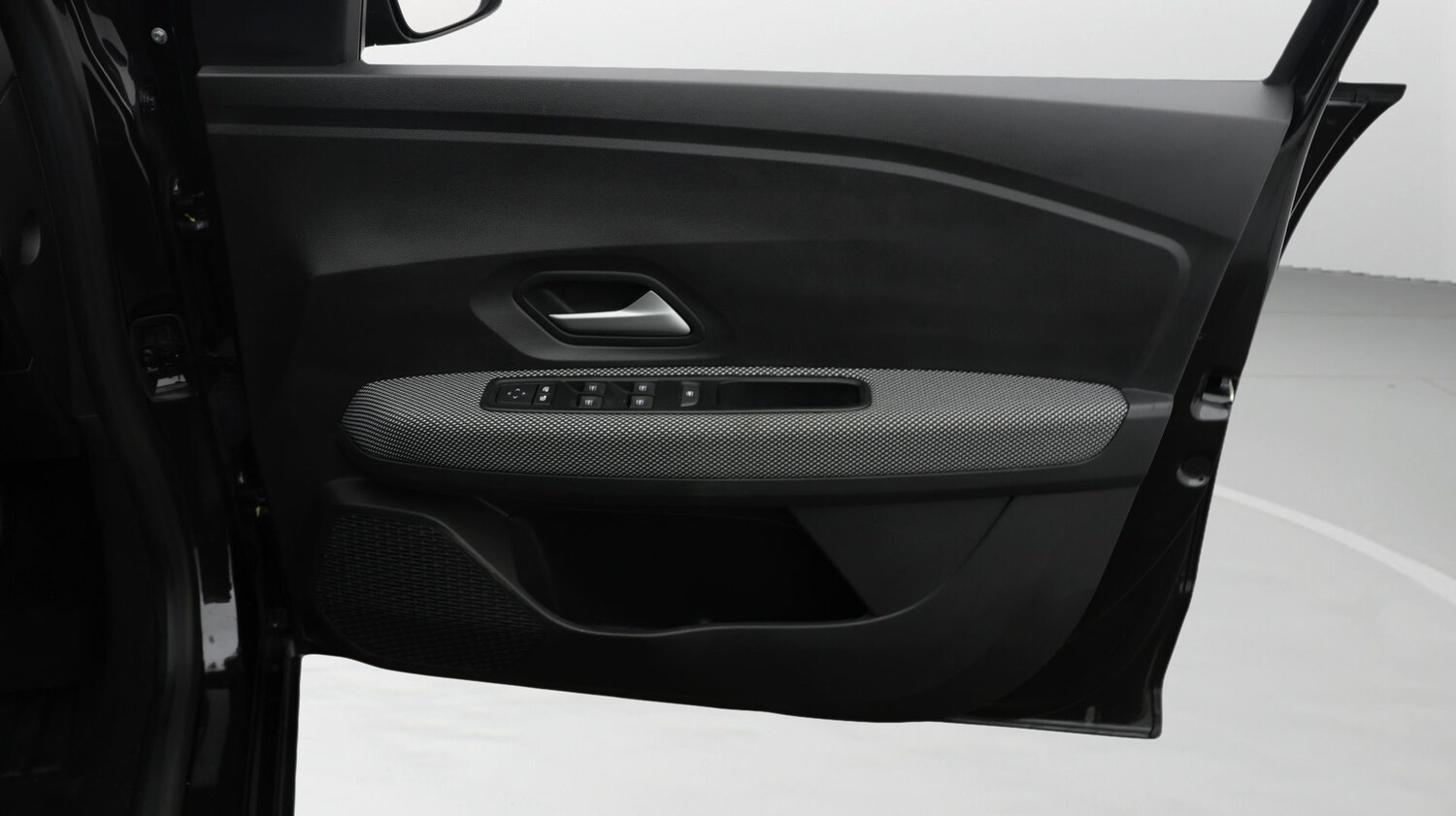 Used Dacia Sandero 2023 for sale - 77820429: Photo 15