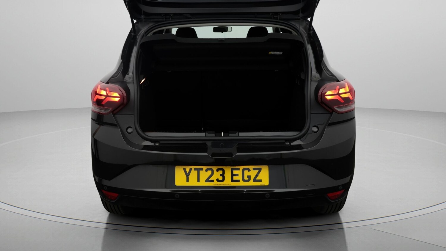 Used Dacia Sandero 2023 for sale - 77820429: Photo 17