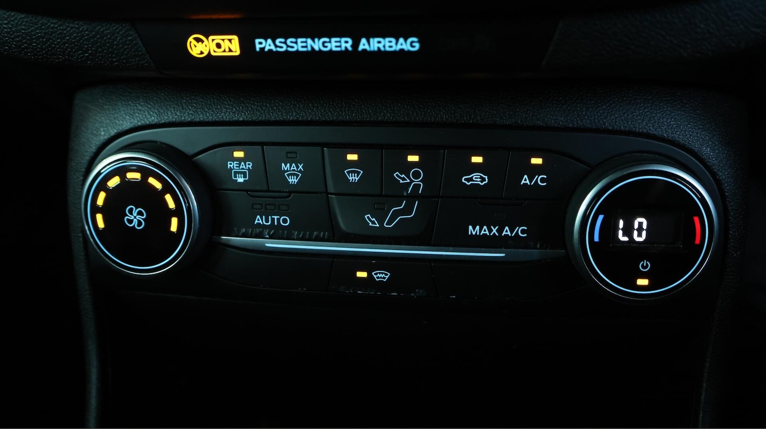 Used Ford Fiesta 2018 for sale - 76398289: Photo 13