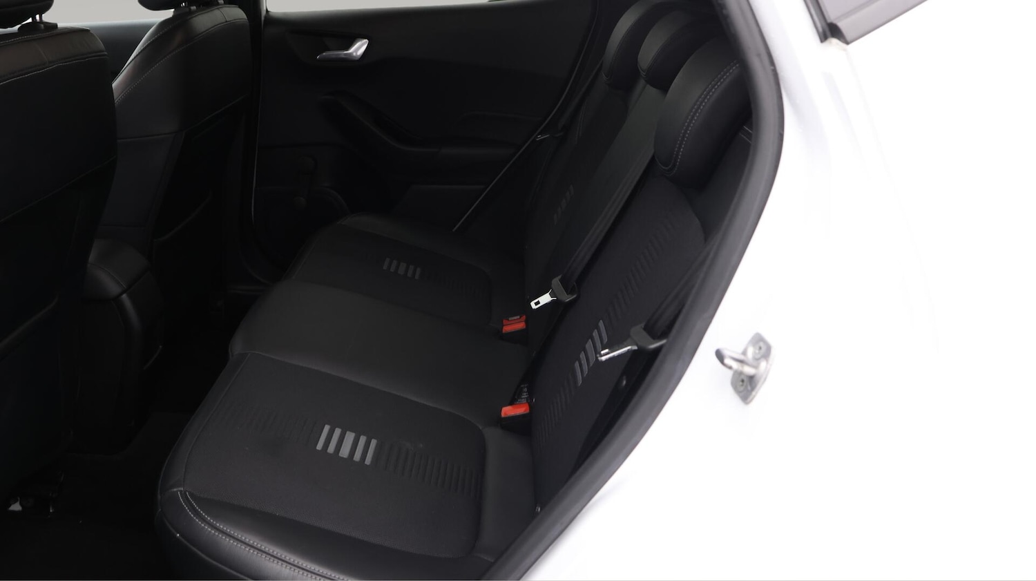 Used Ford Fiesta 2018 for sale - 76398289: Photo 17