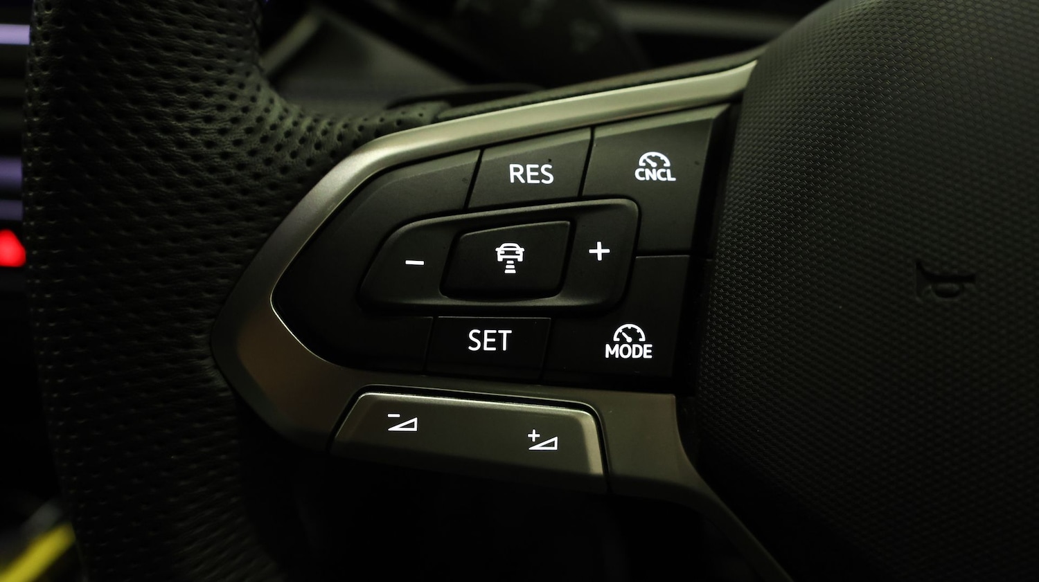 Used Volkswagen Tiguan 2025 for sale - 77460160: Photo 24