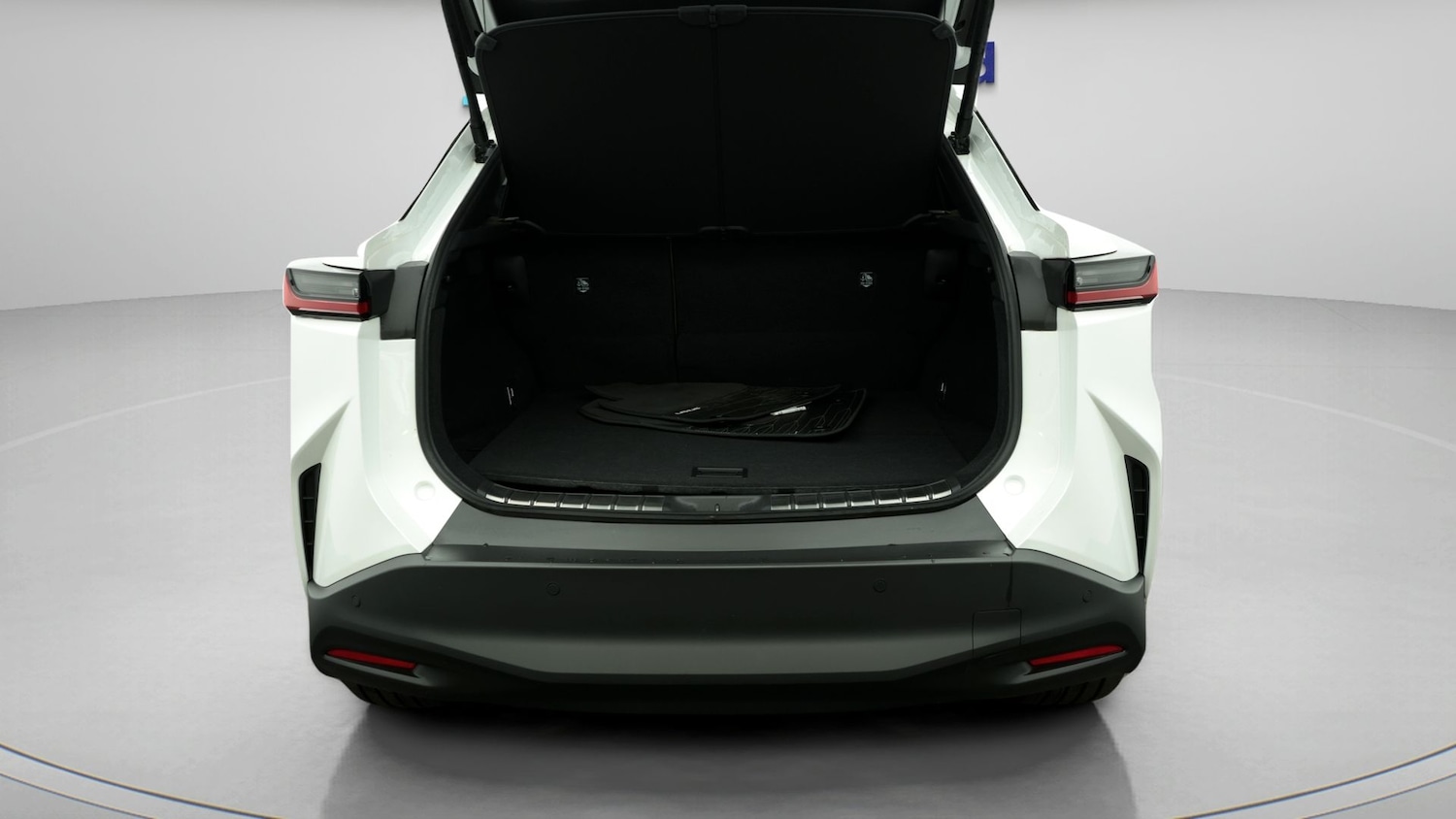 Used Lexus RZ 2024 for sale - 78085696: Photo 17