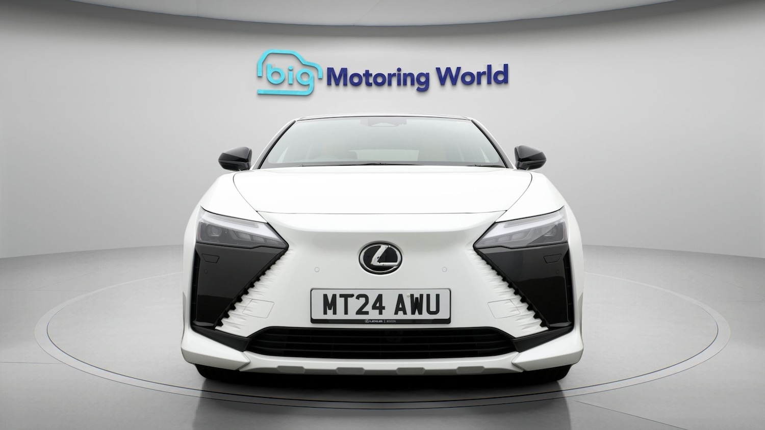 Used Lexus RZ 2024 for sale - 78085696: Photo 2
