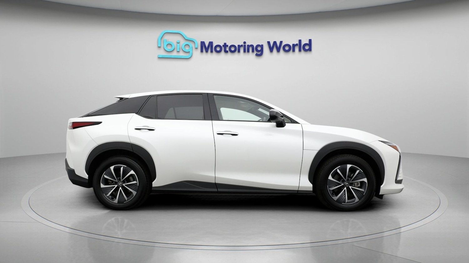 Used Lexus RZ 2024 for sale - 78085696: Photo 8