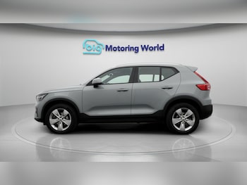 Used Volvo XC40 2023 for sale - 78098551: Photo