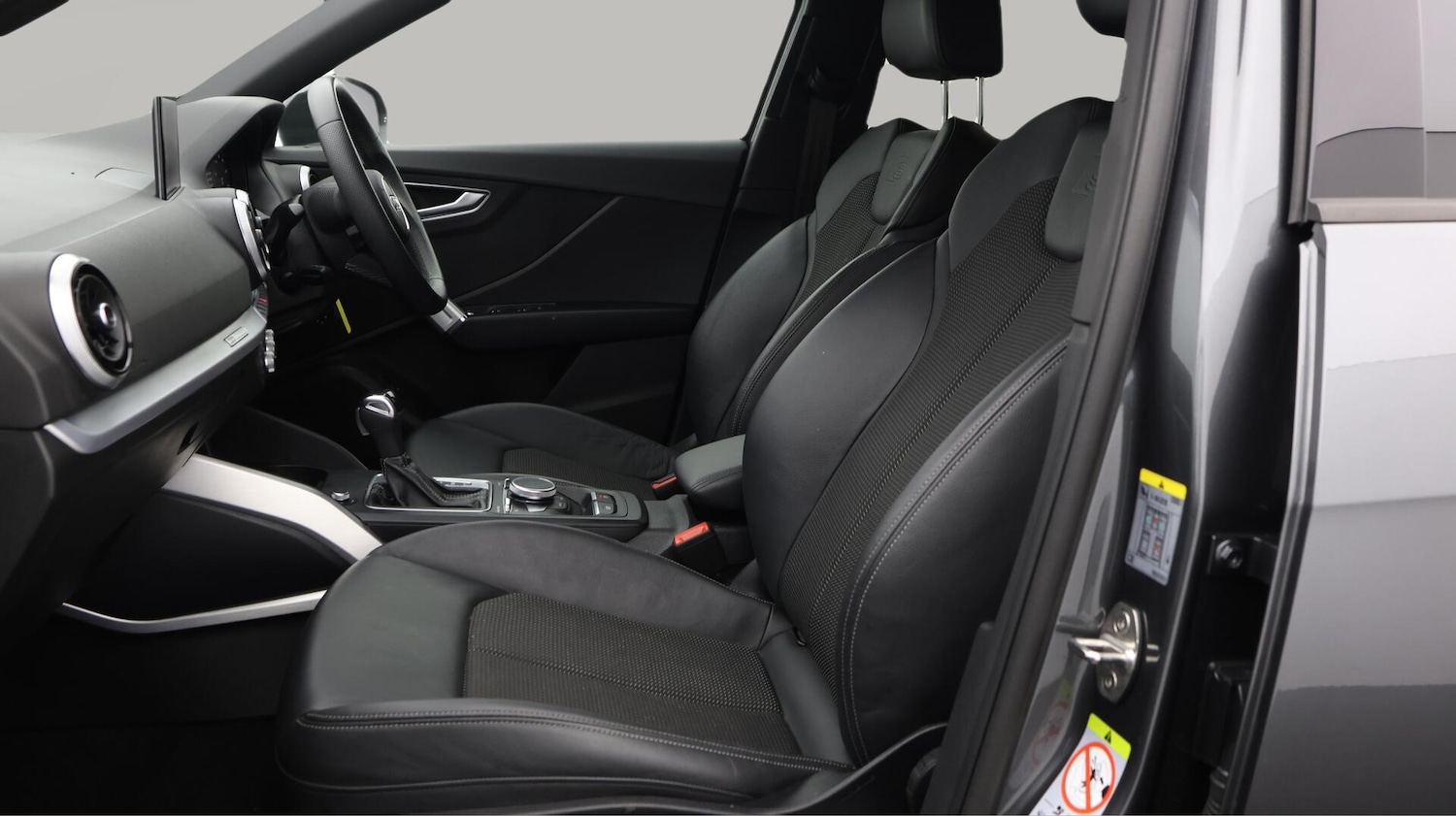 Used Audi Q2 2024 for sale - 76380485: Photo 14