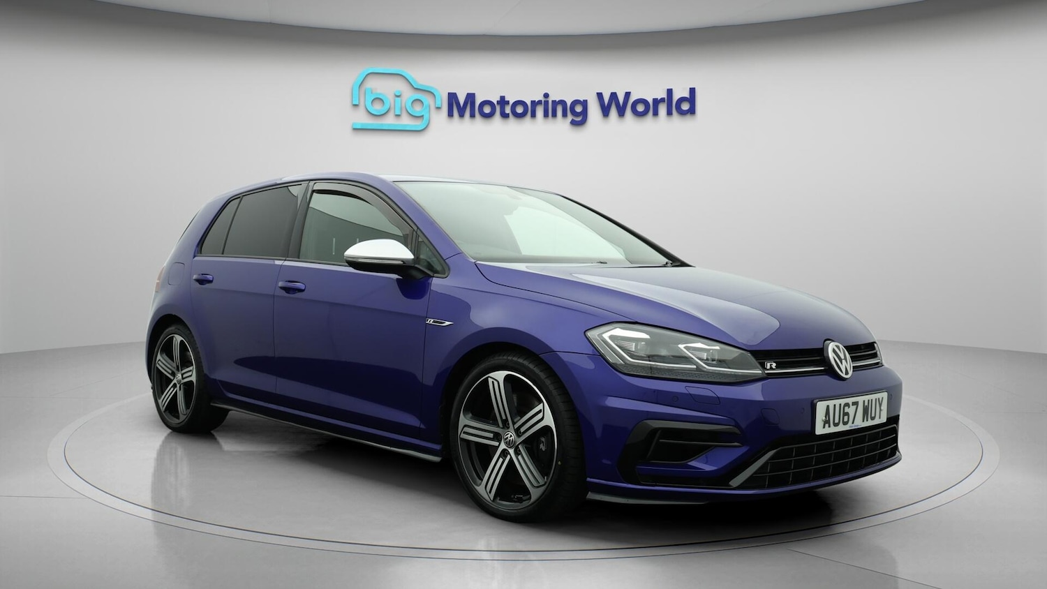 Used Volkswagen Golf 2017 for sale - 76659355: Photo 2
