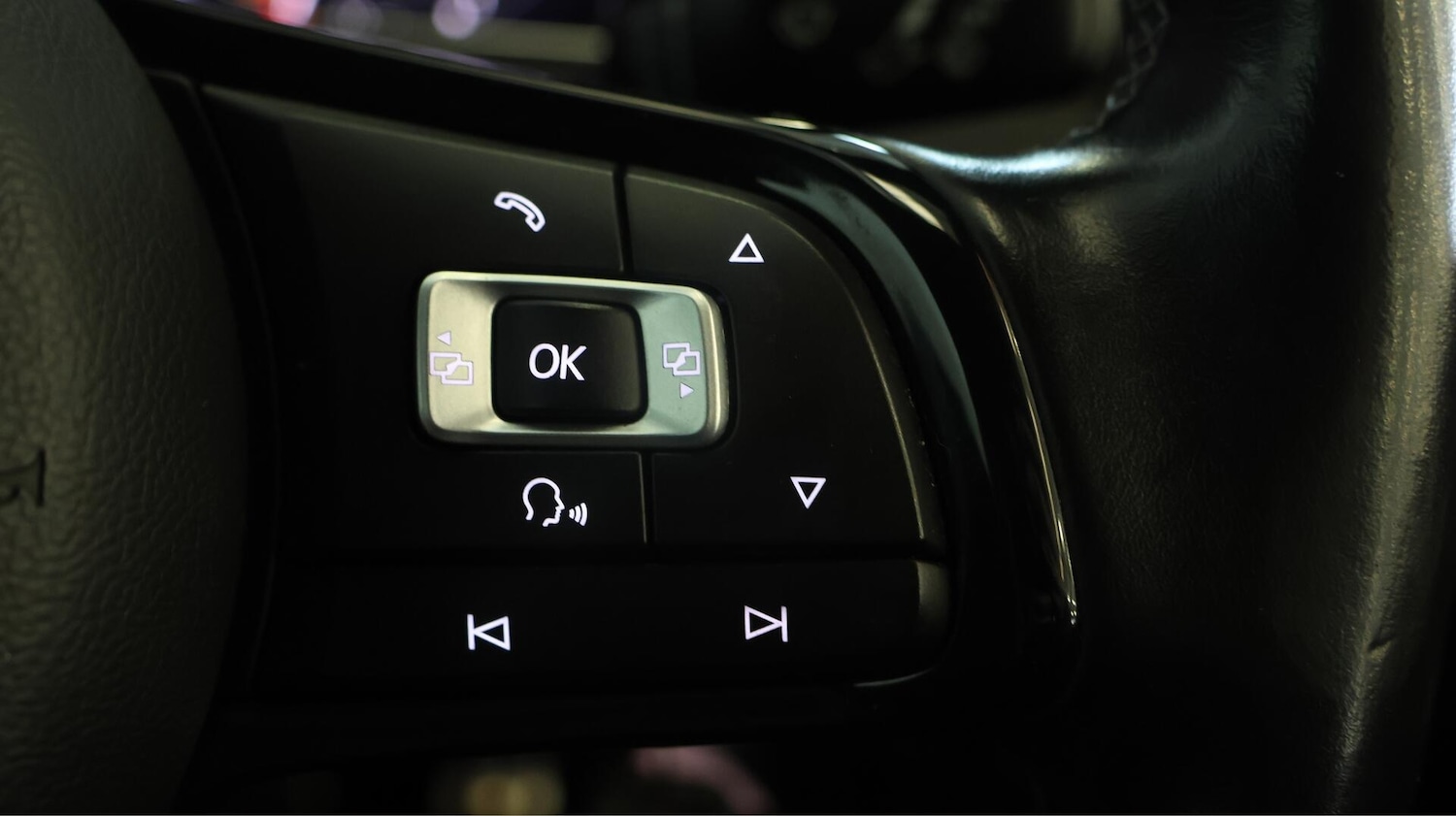 Used Volkswagen Golf 2017 for sale - 76659355: Photo 24