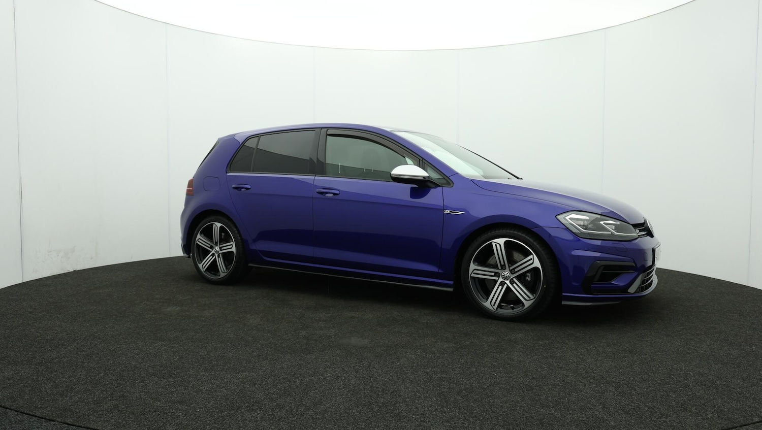 Used Volkswagen Golf 2017 for sale - 76659355: Photo 49