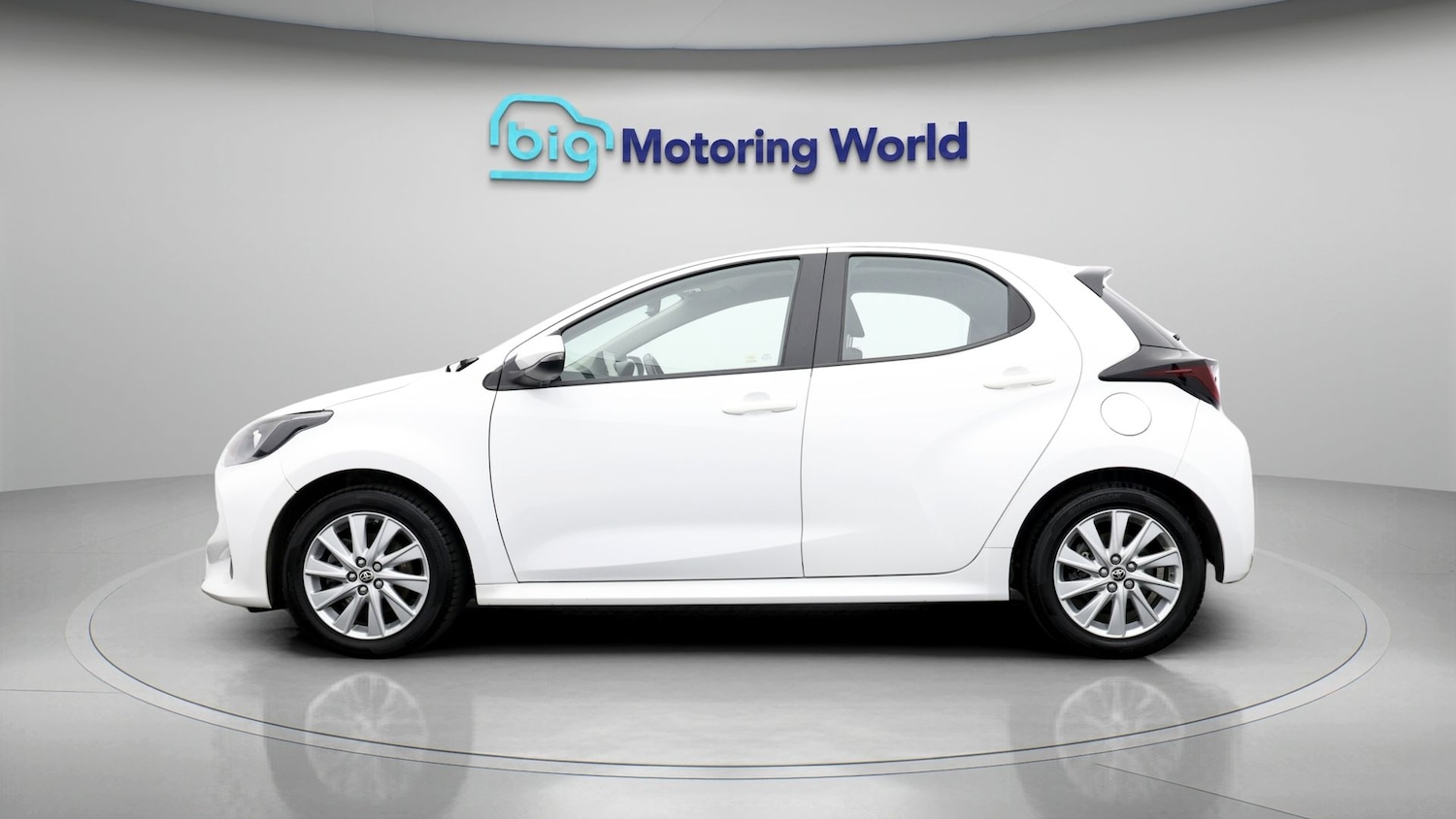 Used Toyota Yaris 2021 for sale - 77325920: Photo 4