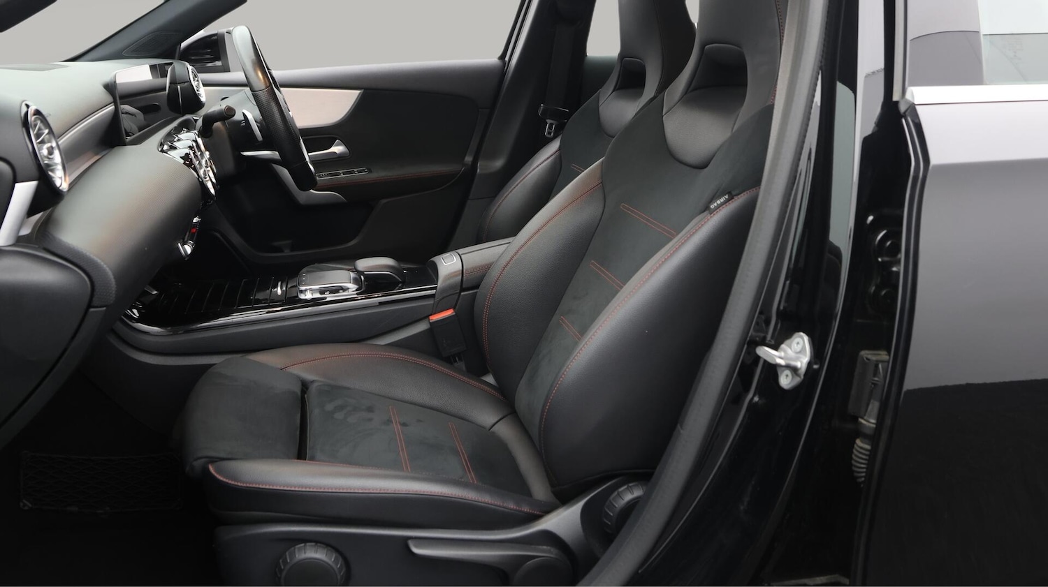Used Mercedes-Benz A-Class 2019 for sale - 76326503: Photo 21