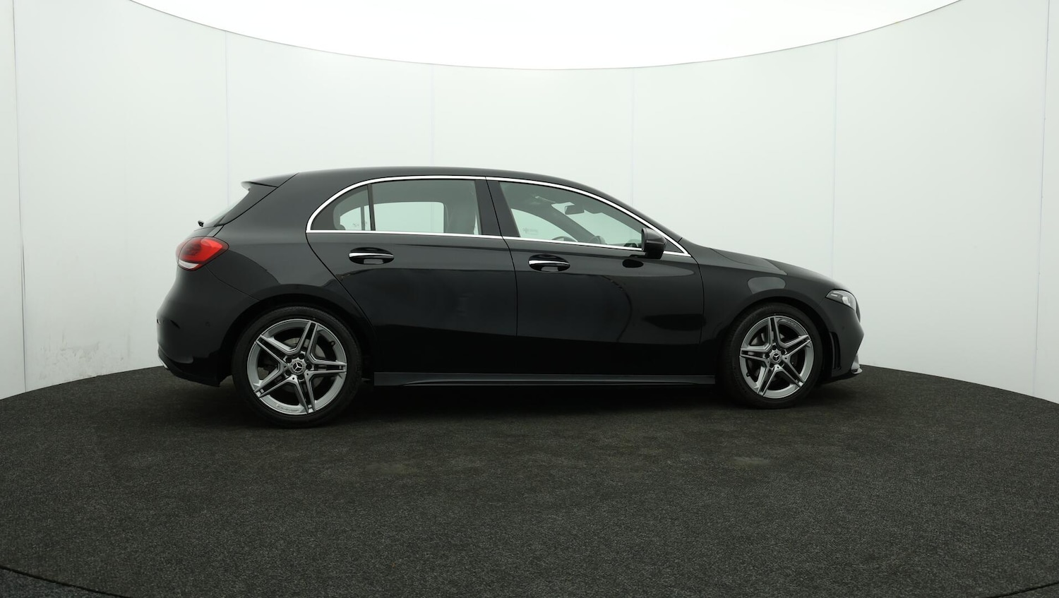 Used Mercedes-Benz A-Class 2019 for sale - 76326503: Photo 24