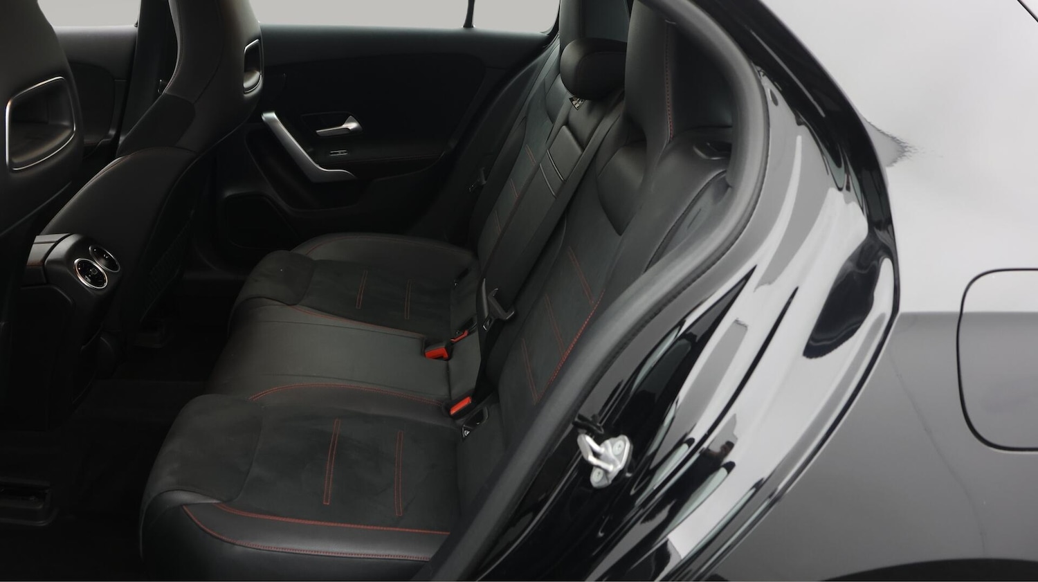 Used Mercedes-Benz A-Class 2019 for sale - 76326503: Photo 25