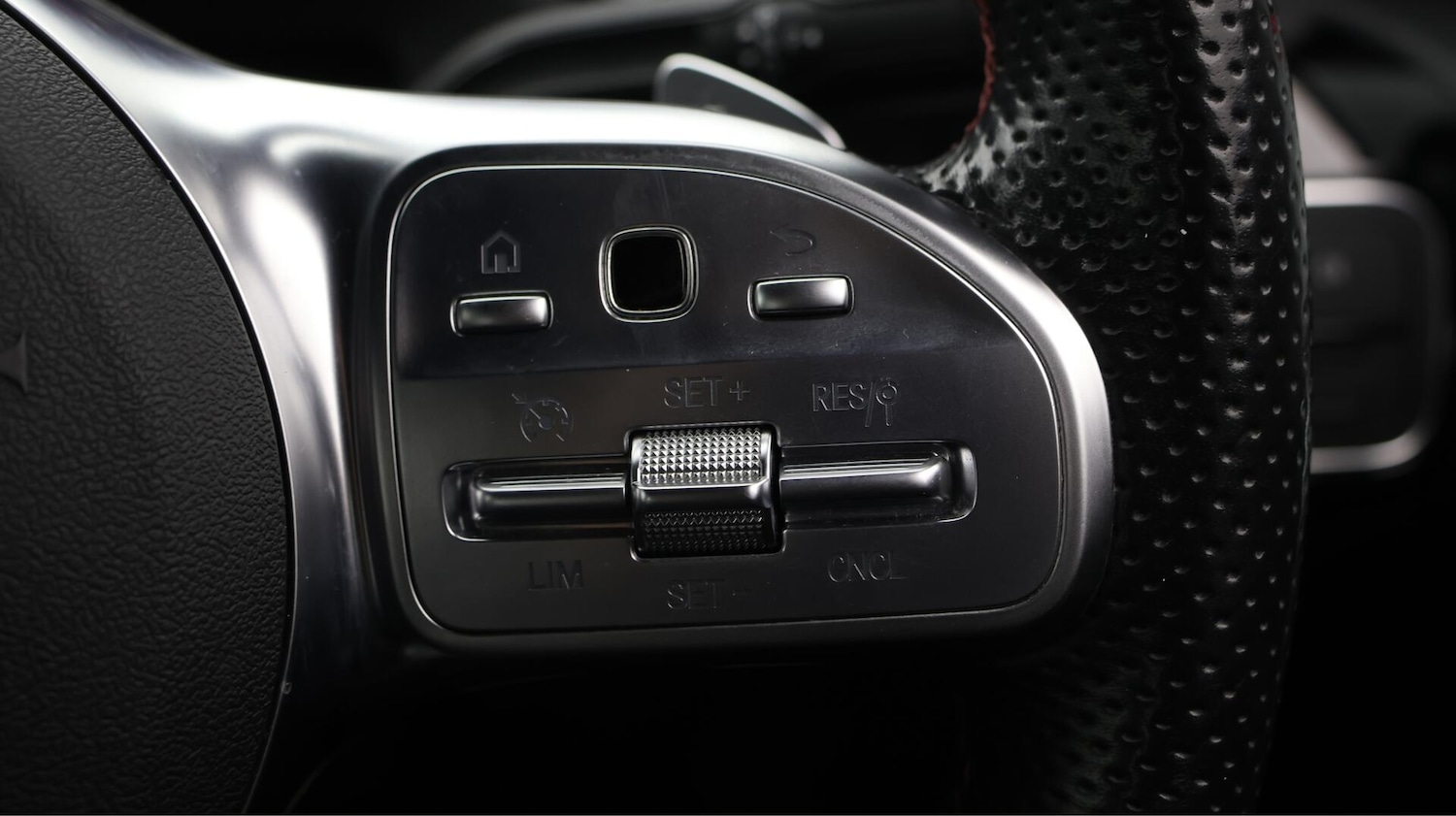 Used Mercedes-Benz A-Class 2019 for sale - 76326503: Photo 39