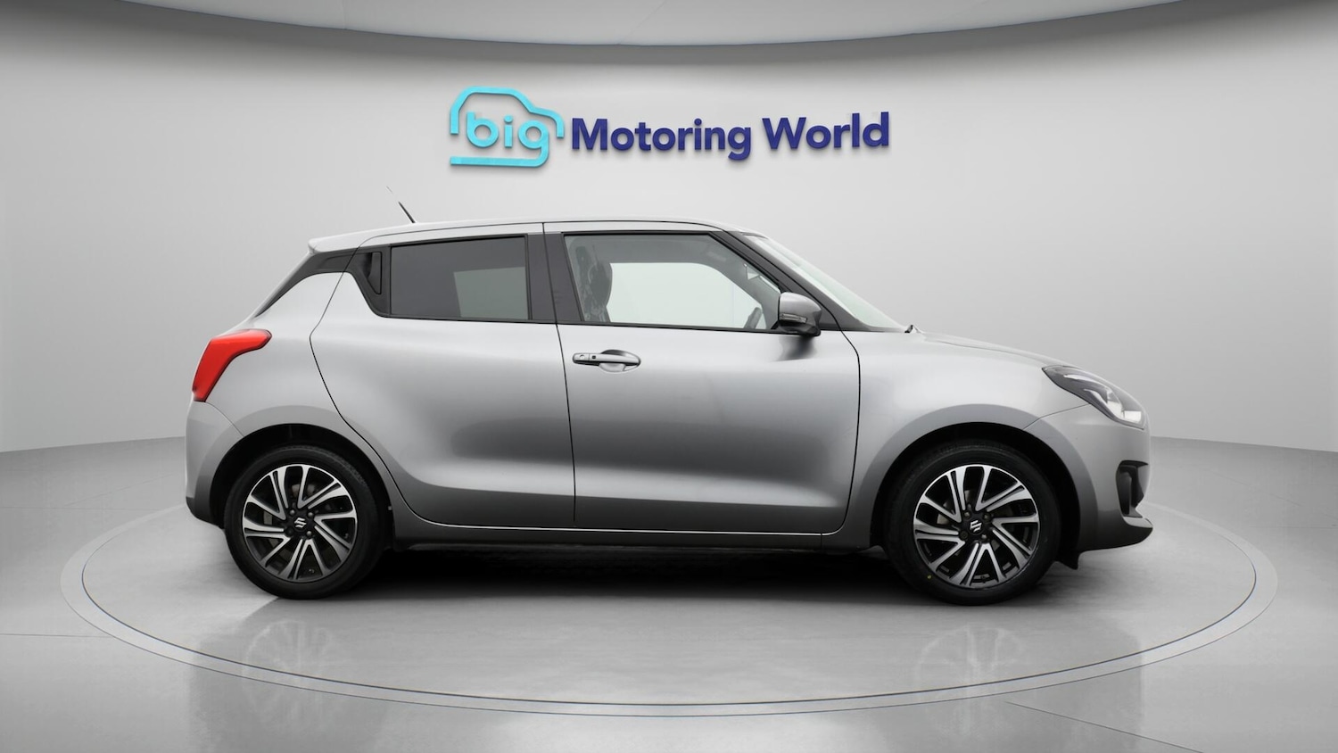 Used Suzuki Swift 2022 for sale - 76440714: Photo 9