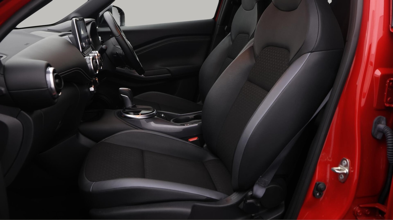 Used Nissan Juke 2023 for sale - 76136120: Photo 15