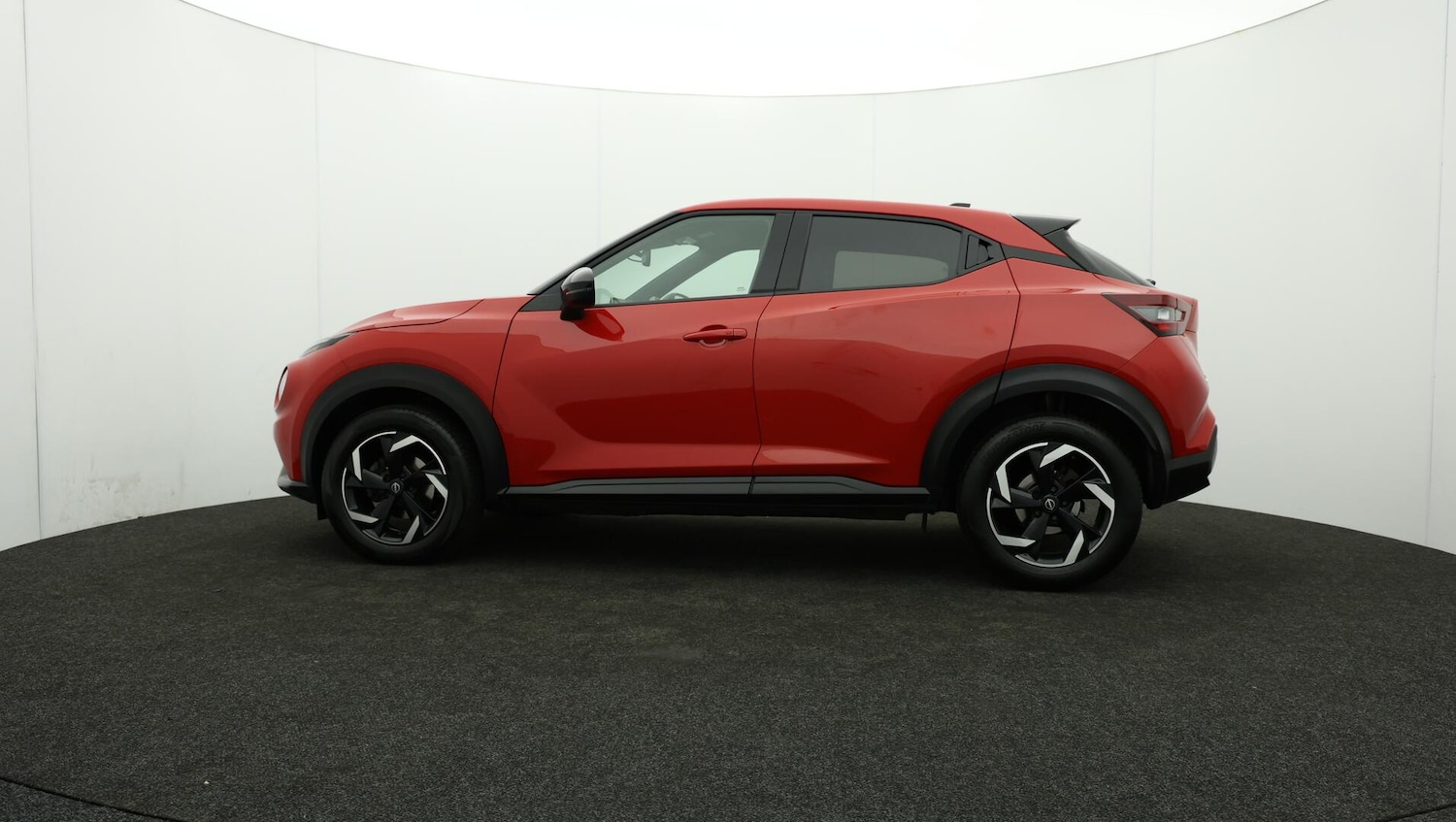 Used Nissan Juke 2023 for sale - 76136120: Photo 76