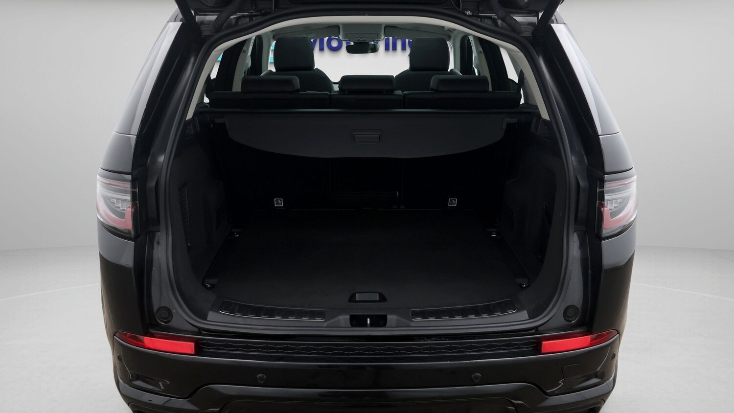 Used Land Rover Discovery Sport 2021 for sale - 77349970: Photo 17