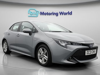 (21) - 1.8 VVT-h GPF Icon Tech Hatchback 5dr Petrol Hybrid CVT Euro 6 (s/s) (122 p