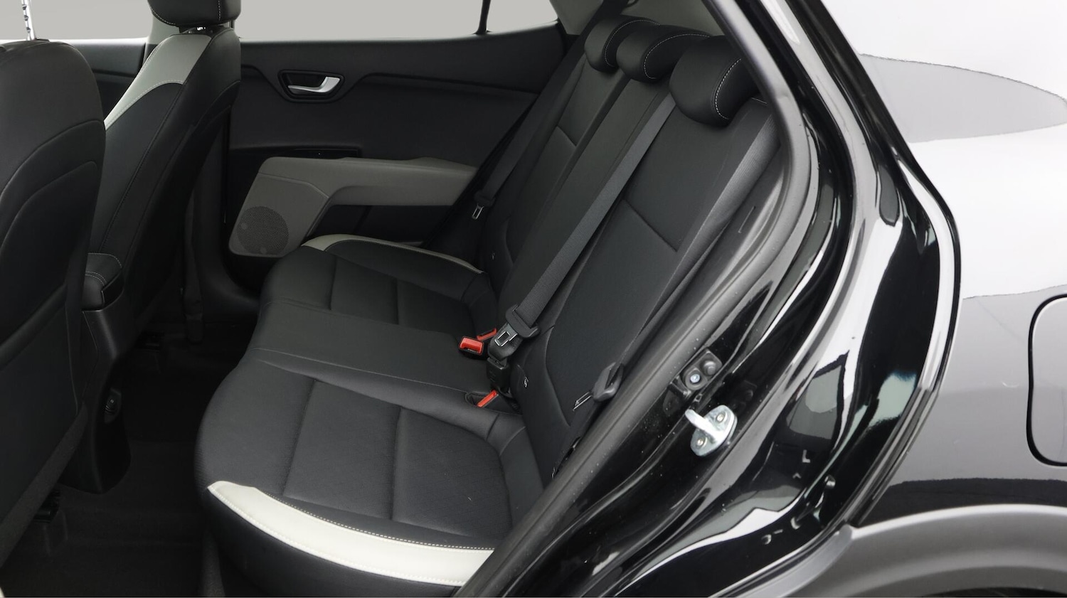 Used Kia Stonic 2020 for sale - 76295465: Photo 17