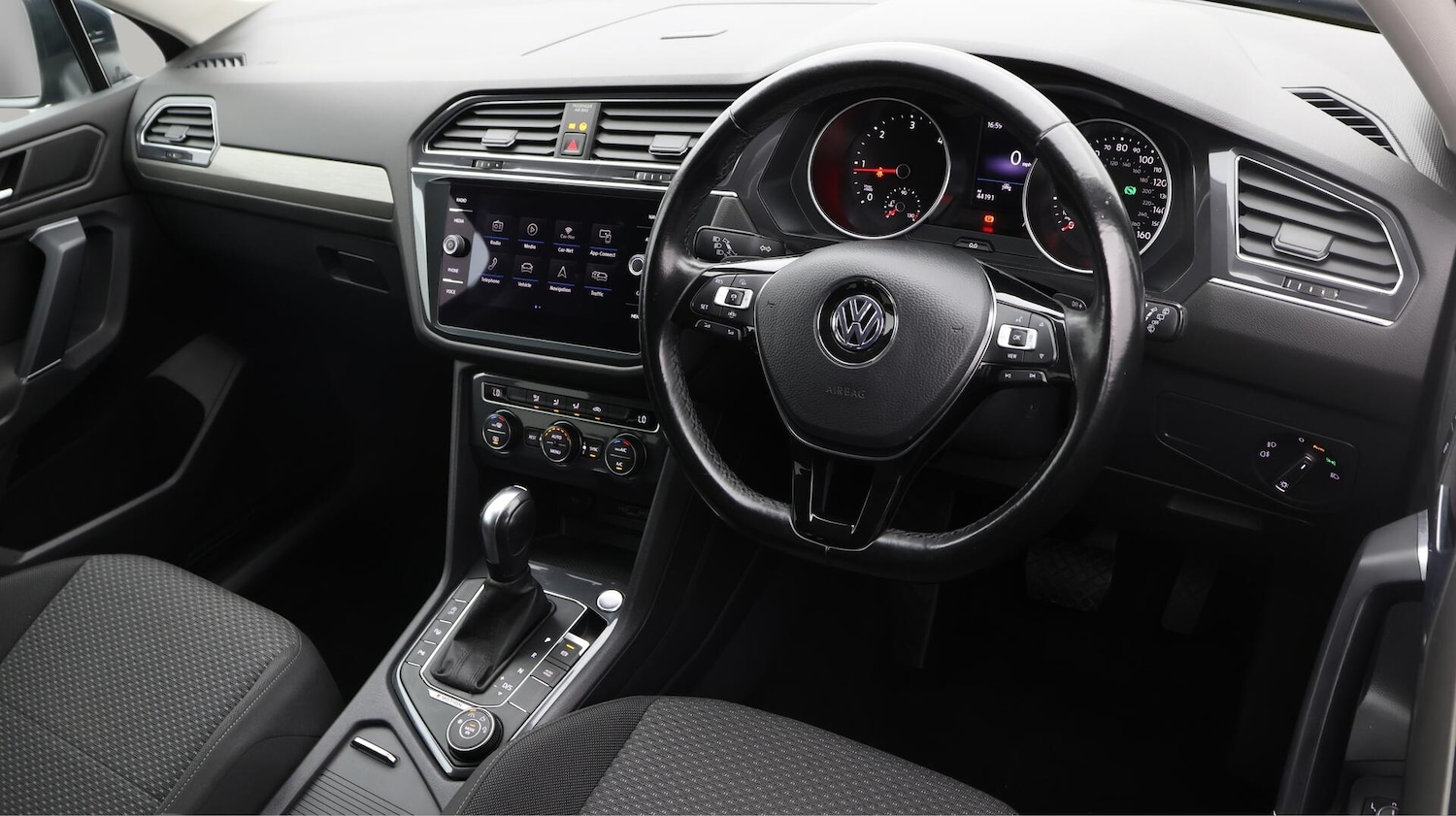 Used Volkswagen Tiguan Allspace 2019 for sale - 76422847: Photo 10