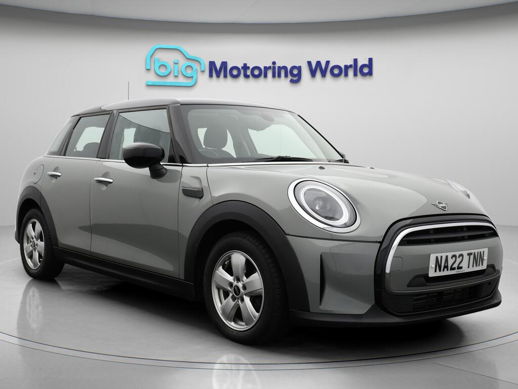 Used MINI Hatch 2022 for sale - 76592496: Photo 1