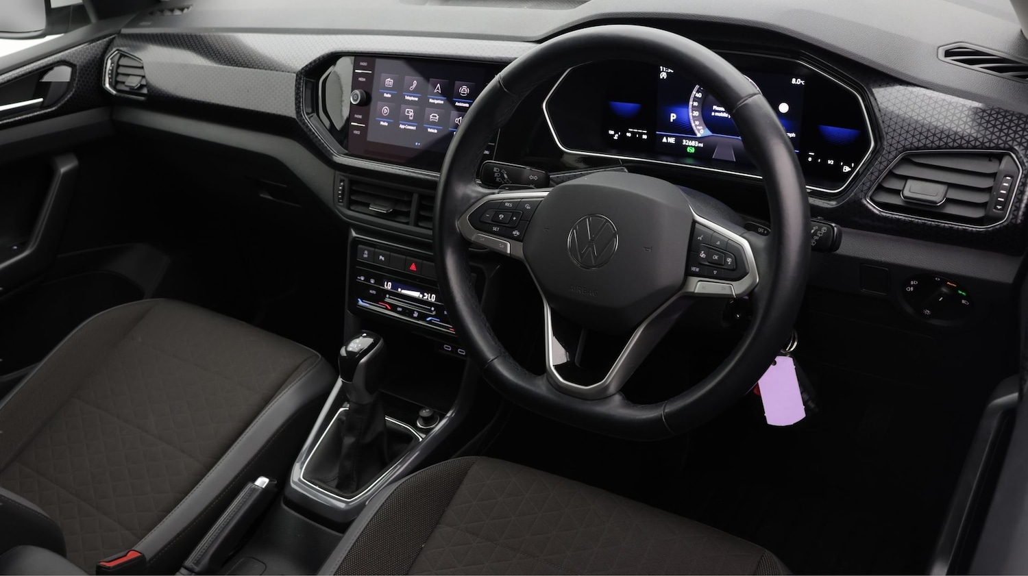 Used Volkswagen T-Cross 2023 for sale - 77804043: Photo 9