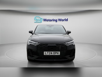 Used Audi Q3 2024 for sale - 78064069: Photo