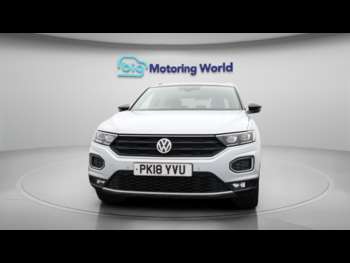 Used Volkswagen T-Roc 2018 for sale - 74725576: Photo