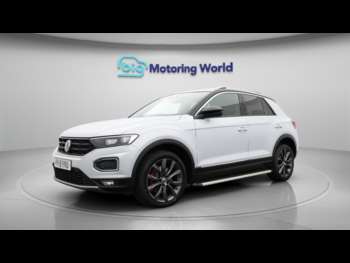 Used Volkswagen T-Roc 2018 for sale - 74725576: Photo