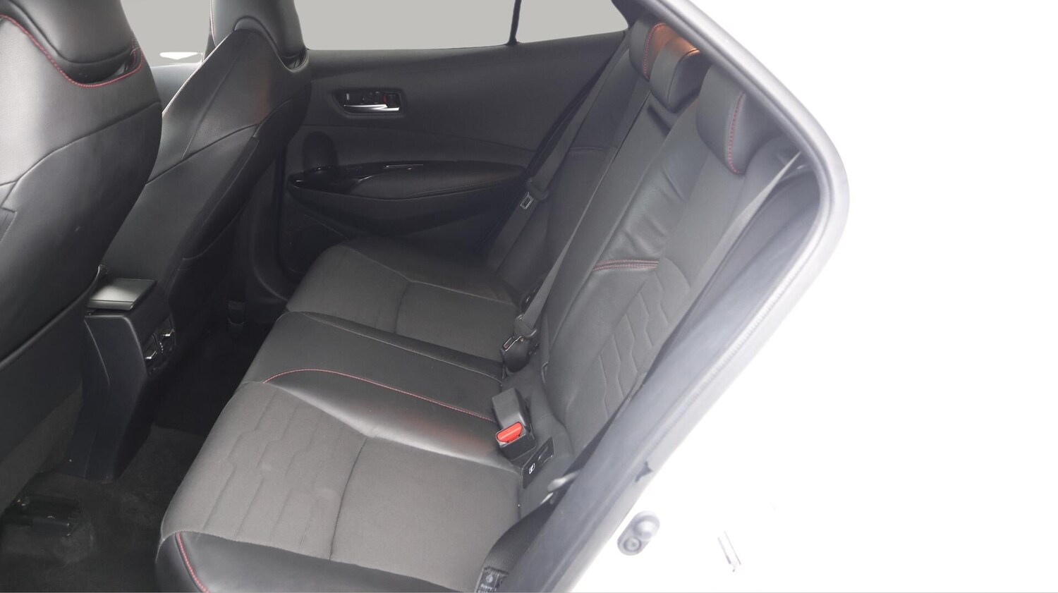 Used Toyota Corolla 2019 for sale - 76440513: Photo 17