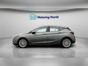 Used Vauxhall Astra 2018 for sale - 77812929: Photo